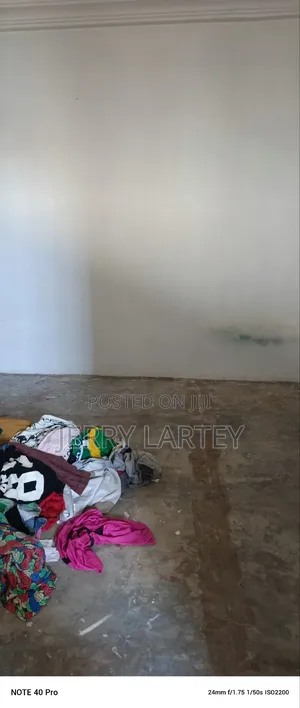 1bdrm Apartment in Banana Inn Zamramra, New Mamprobi for rent