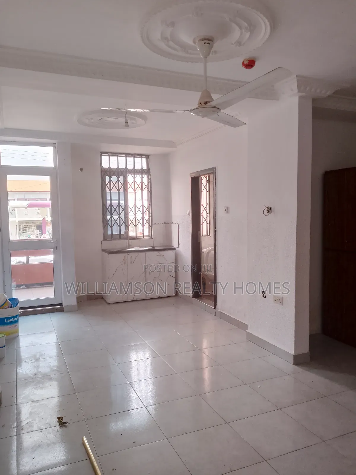 1bdrm Apartment in Spintex Main Road for rent