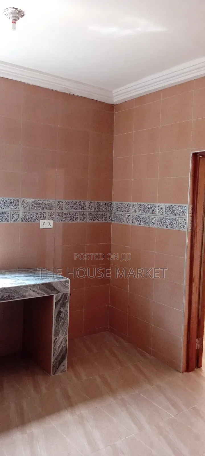 3bdrm Apartment in Tamso, Tarkwa Nsuaem for rent
