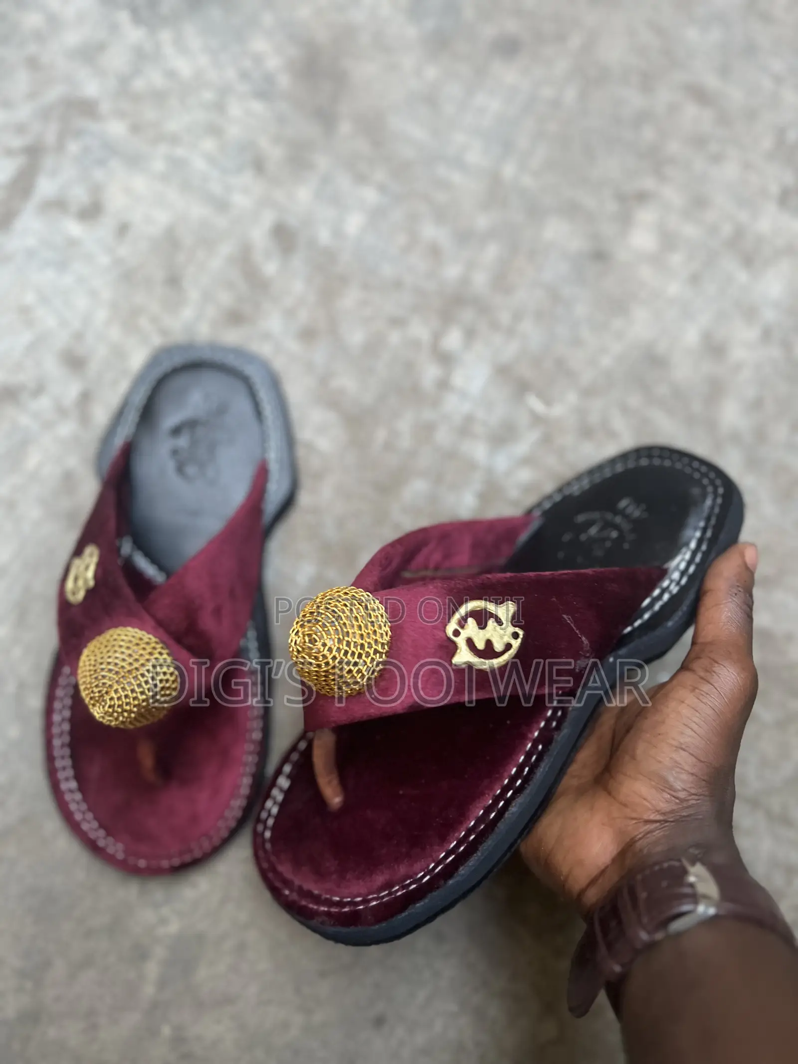 Royal Wine Suede Chawchaw/Ahenema