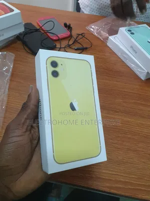 New Apple iPhone 11 128 GB
