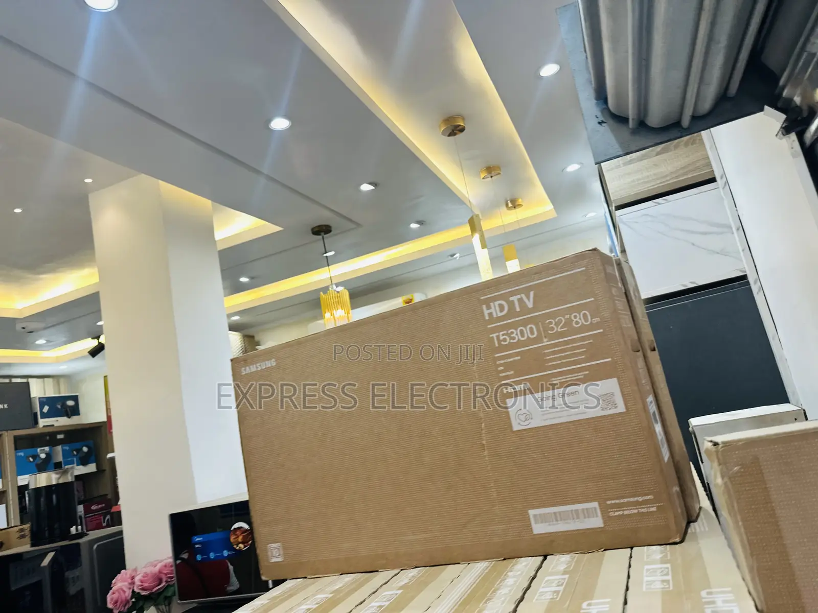 32T5300 Samsung Television FHD Smart Screen