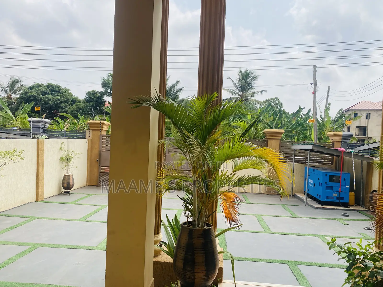 Furnished 4bdrm Duplex in West Legon for rent