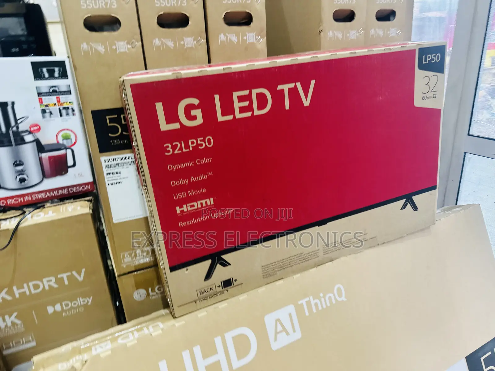 Enjoy Yourself With LG 32”LP50 FHD Satellite