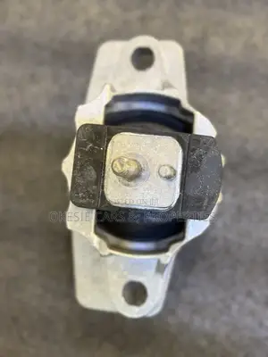 Velar / Jaguar F-Pace Engine Seat / Mounting