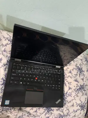 Laptop Lenovo Yoga 260 8GB Intel Core i5 SSD 256GB