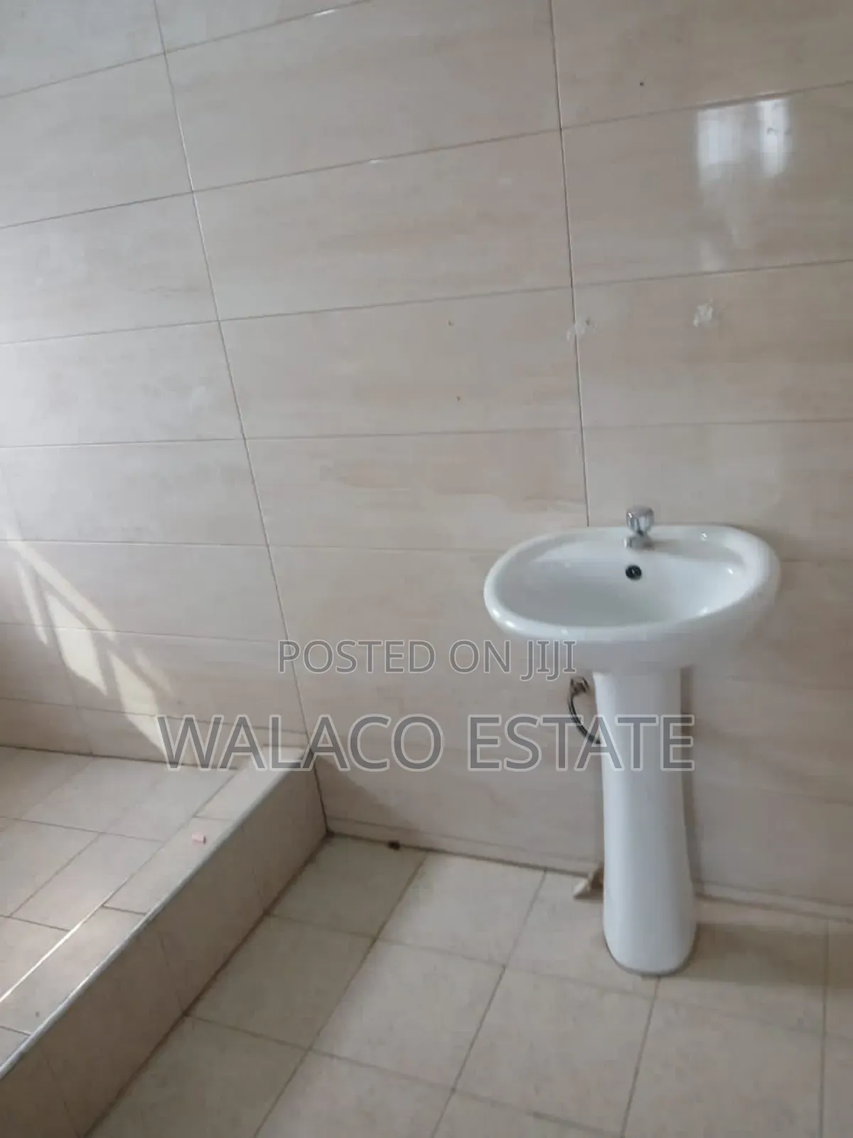 2bdrm Apartment in Walako Estate, Dome for rent