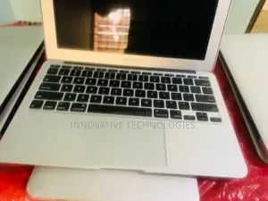 Laptop Apple MacBook Air 2015 4GB Intel Core I5 SSD 128GB