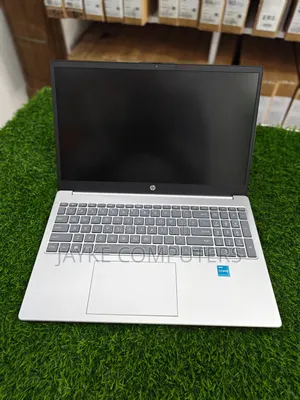 New Laptop HP 15 8GB Intel Core I3 SSD 256GB
