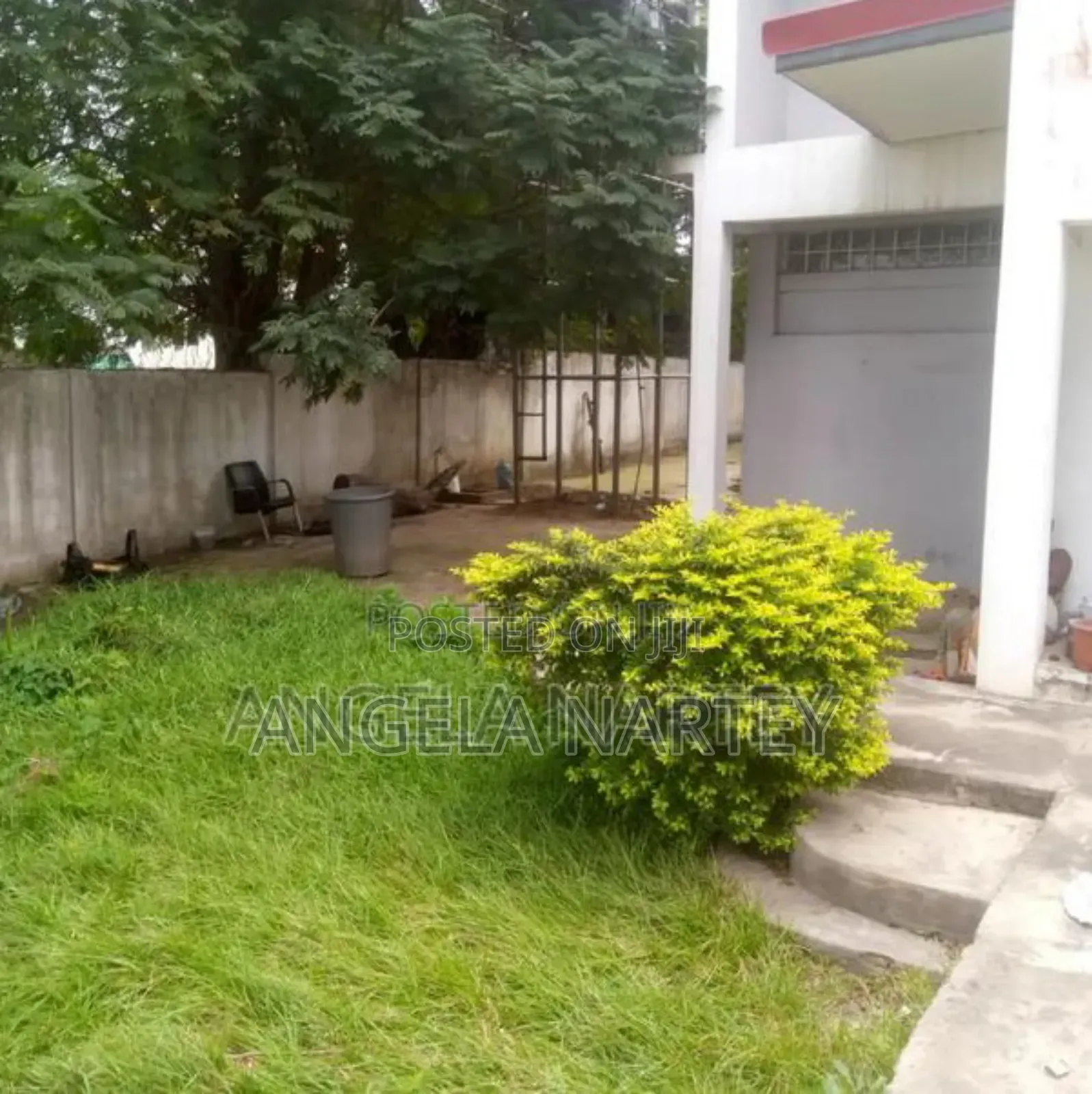 5bdrm House in Ridge, Accra Metropolitan for sale