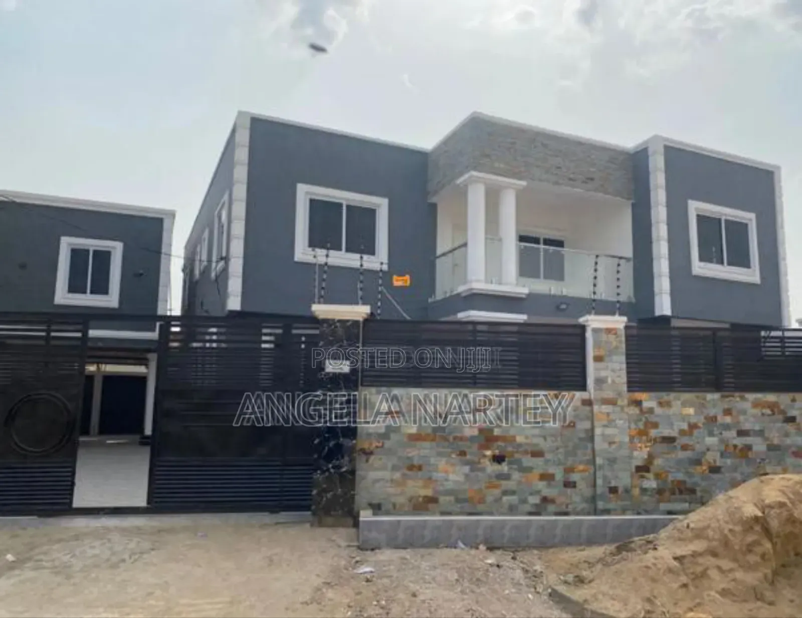 7bdrm House in East Legon Hills, Accra Metropolitan for sale
