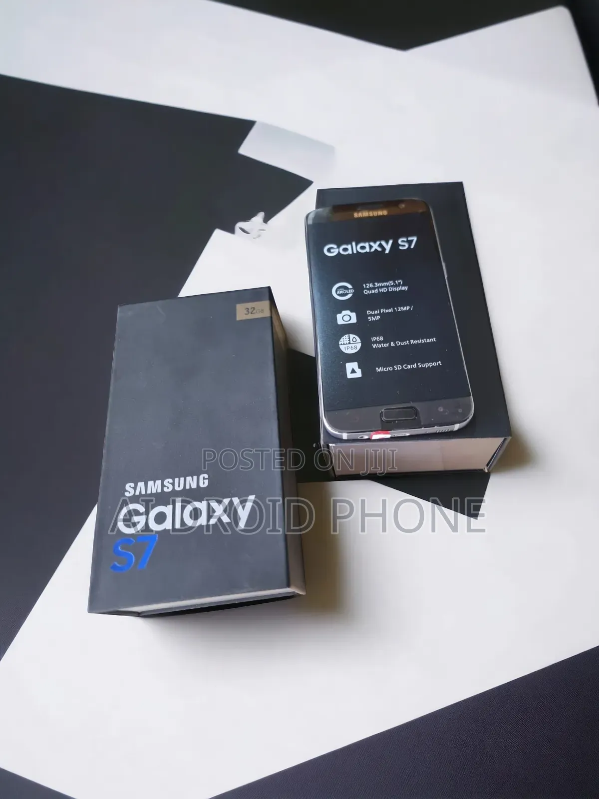New Samsung Galaxy S7 32 GB Silver