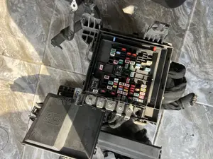 FORD-F150 2019 Fuse Box
