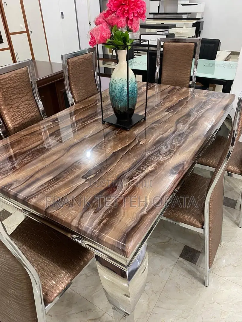 Marble Dining Table With 6 Sitting Chairs