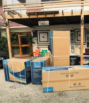 Effortless Cooling Midea 5.0hp Floor Standing Ac(R410).