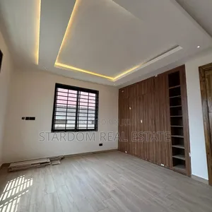 2bdrm Apartment in Lake Side Estate for rent