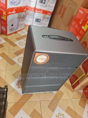 Stylish Design: Innova Speaker