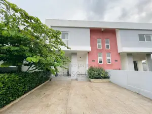 Furnished 3bdrm Townhouse / Terrace in The Greens, Tema Metropolitan