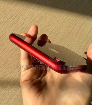 Apple iPhone XR 128 GB Red