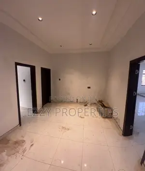 4bdrm Duplex in East Legon Hills for sale