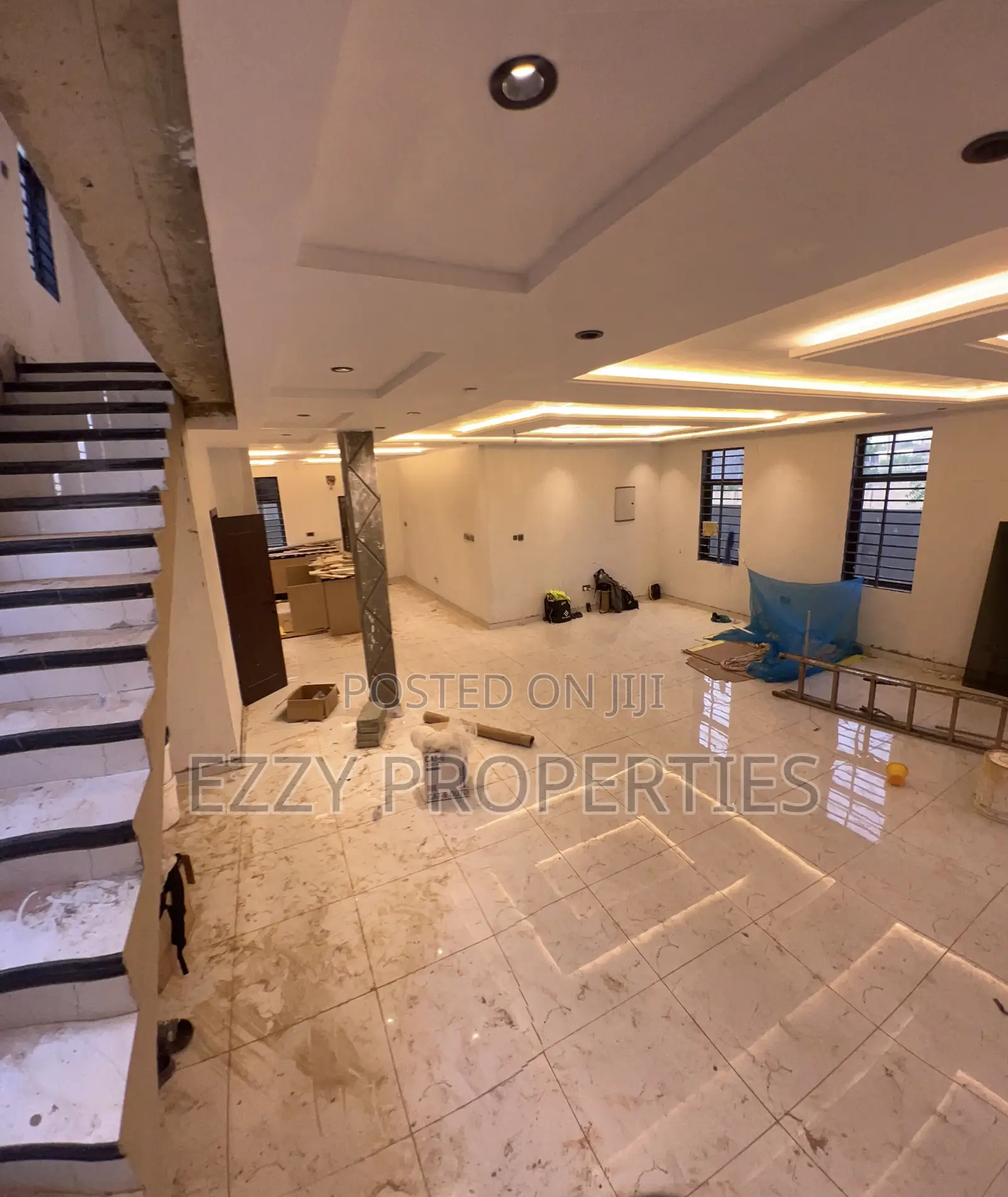 4bdrm Duplex in East Legon Hills for sale