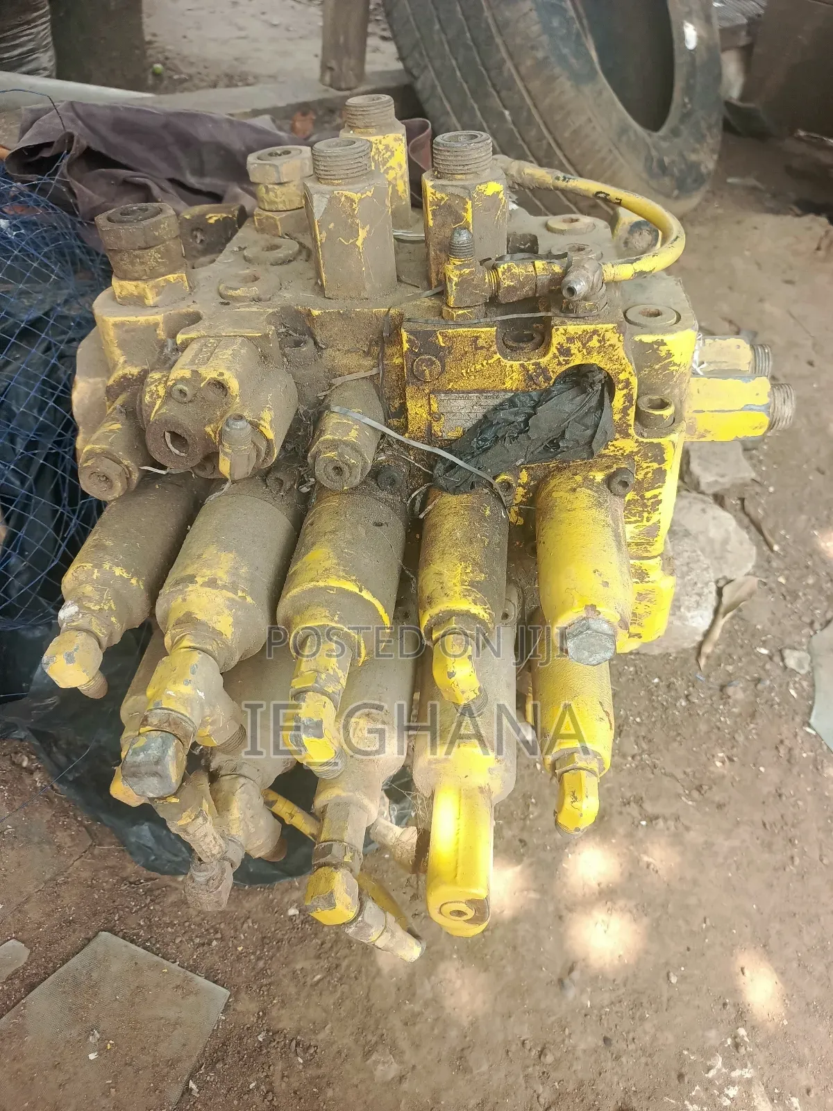 Kobelco SK250LC Hydraulic Control Valve
