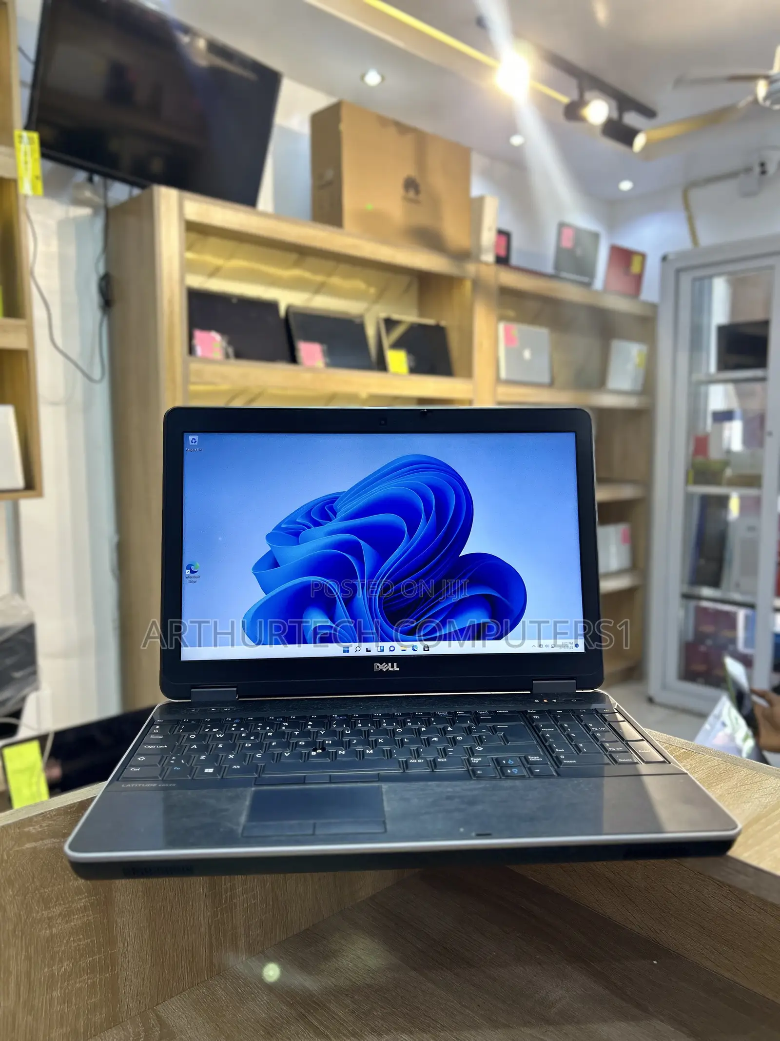 Laptop Dell Latitude E6540 8GB Intel Core I5 HDD 320GB