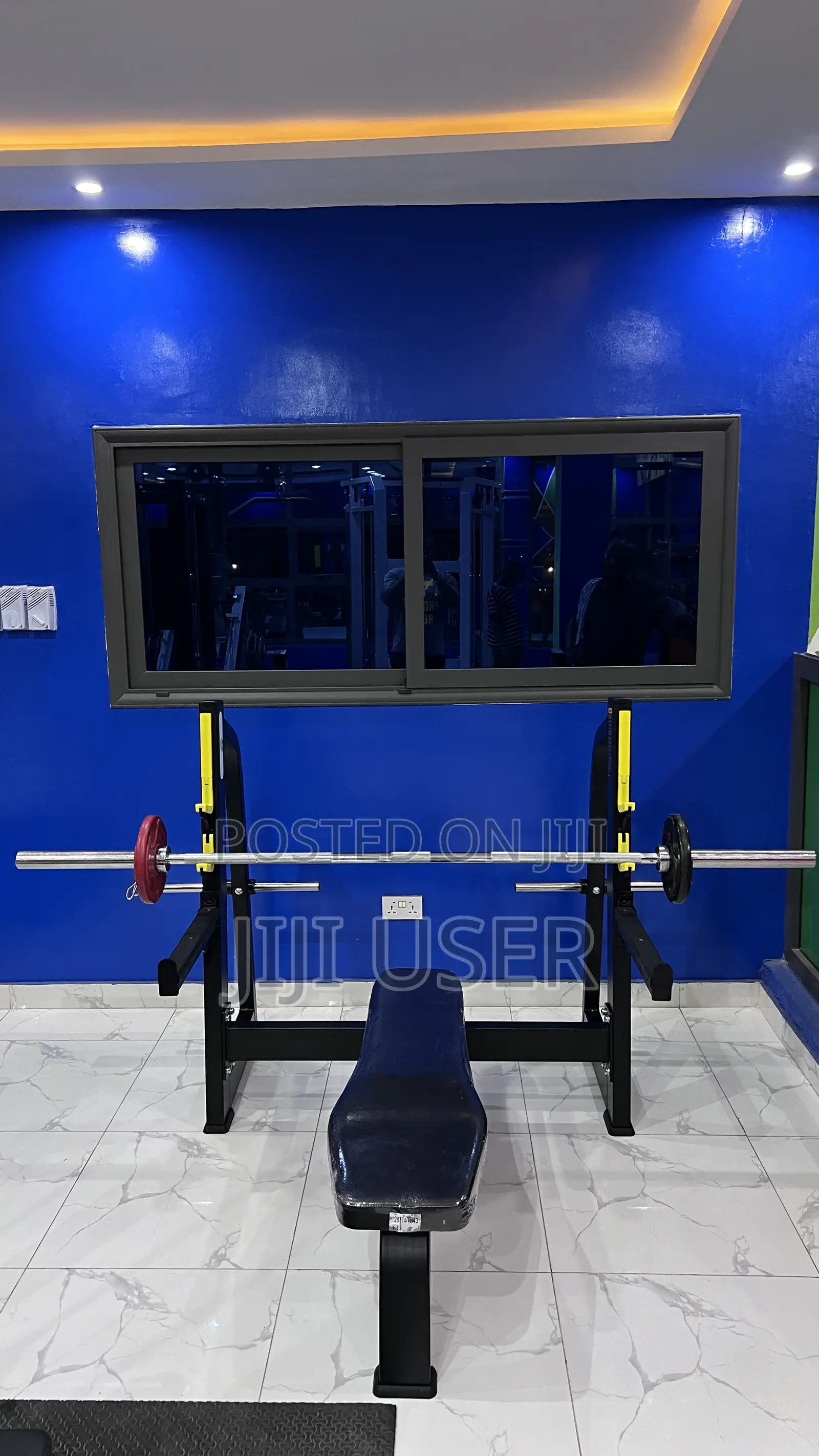 Flat Bench Press