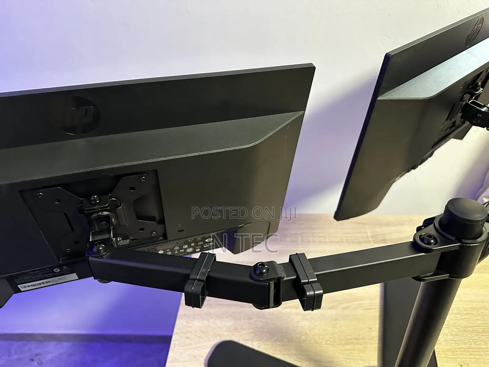 Dual 22 Inches Edgeless Hp Monitors