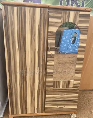 Woodie Design Wadrobe