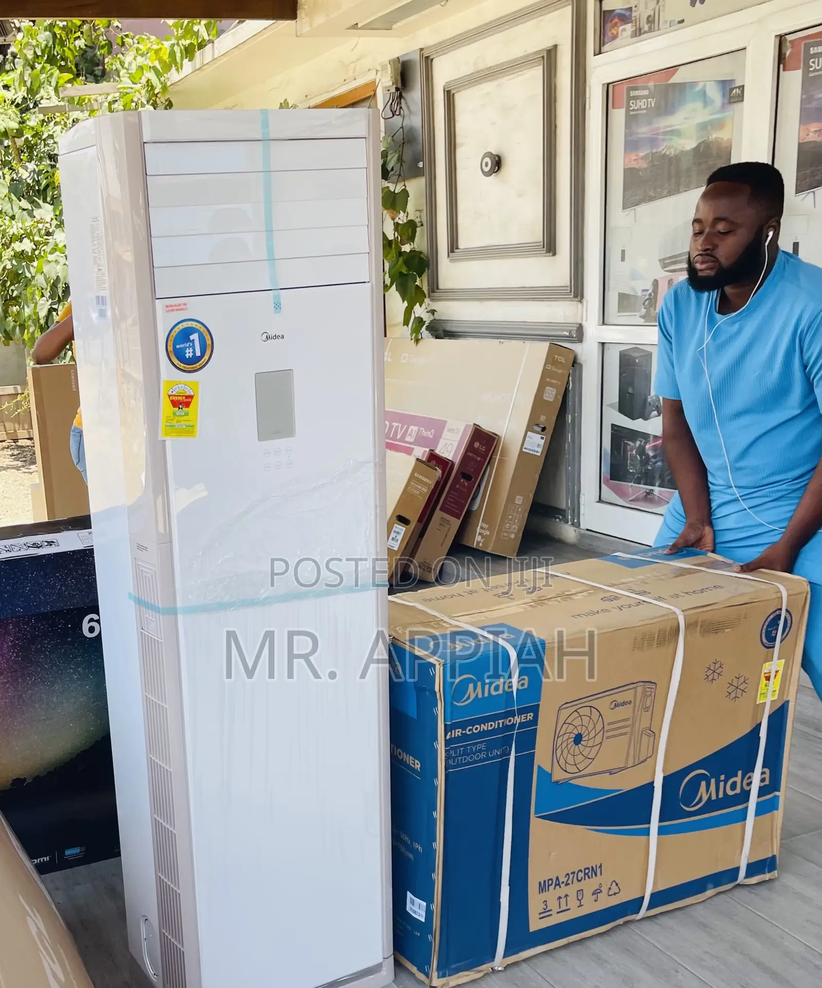 Stay Cool With Midea 3.0hp Floor Standing Air Conditioner.