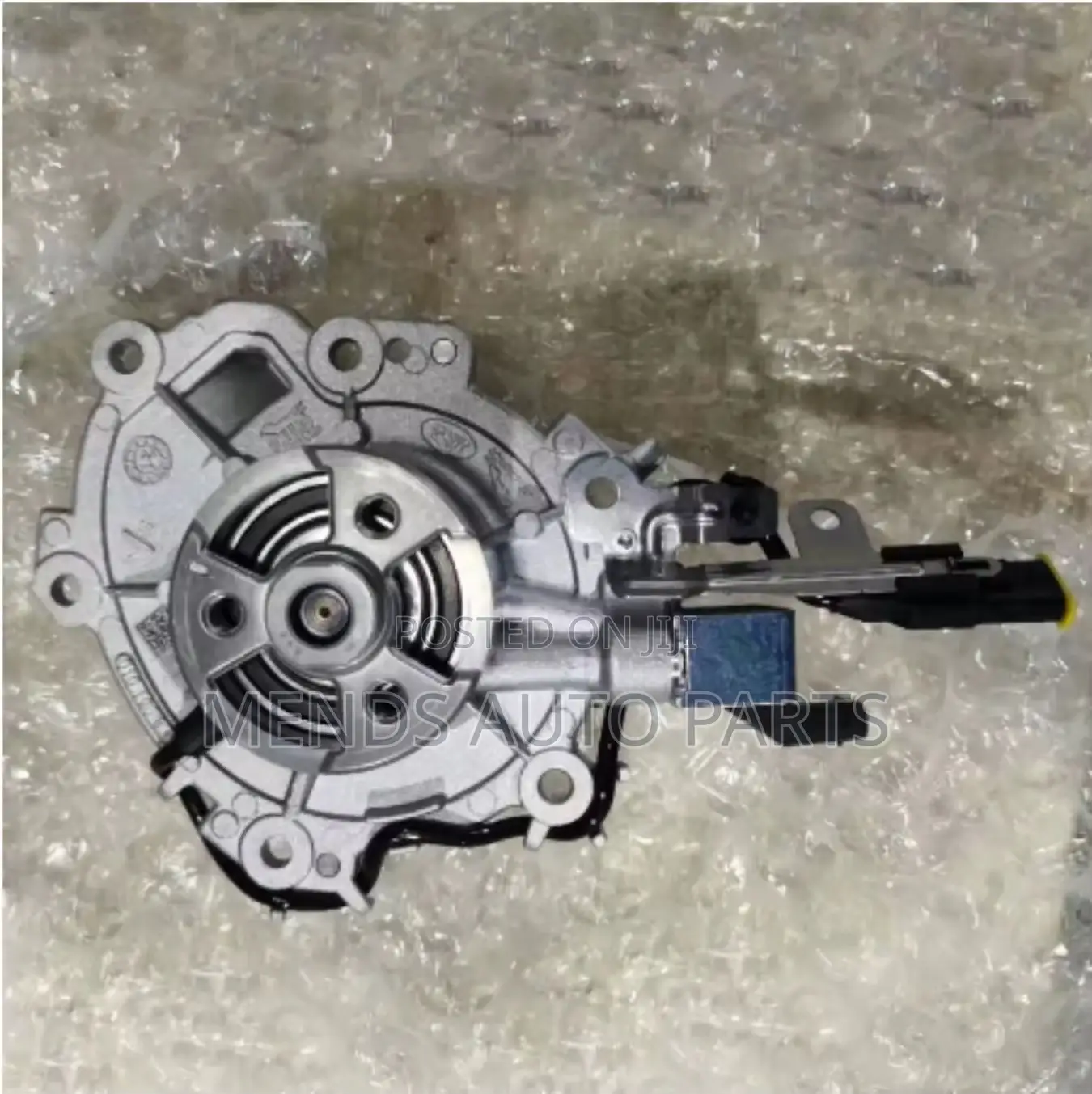 Range Rover Velar 2019 2020 Engine Water Pump