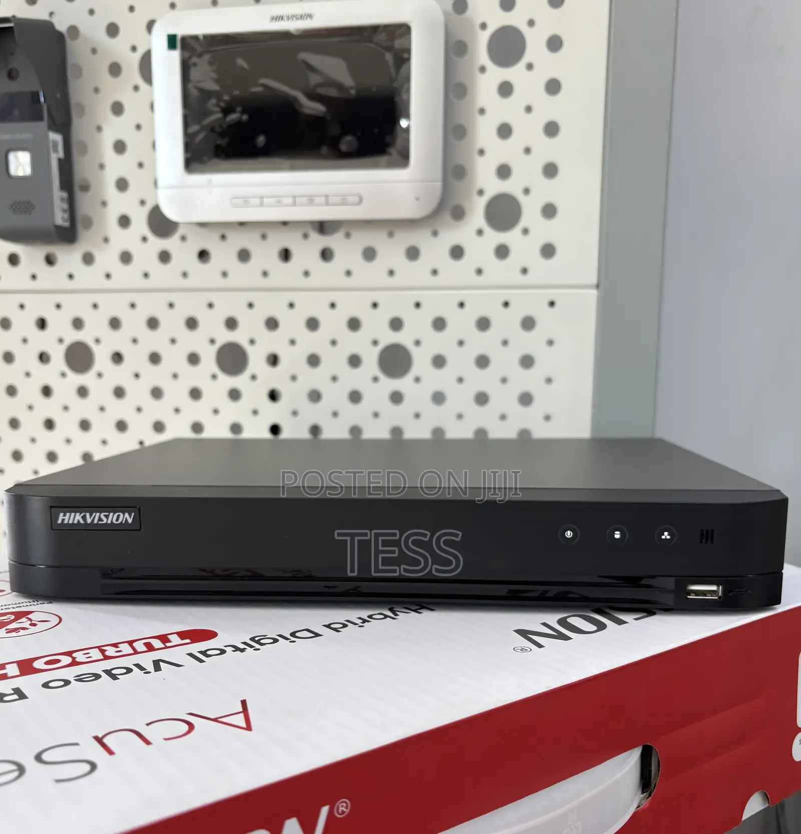 Hikvision 8ch DVR 8mp/ H.265 Acusenseai Ids-7208huhi-M1/Xt