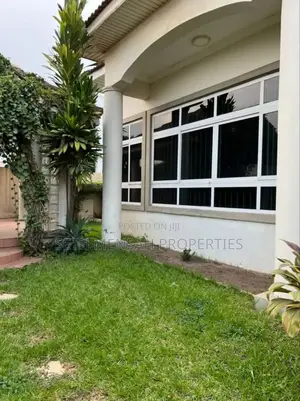 6bdrm House in Skm Properties, Airport Residential Area for sale