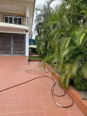 6bdrm House in Skm Properties, Airport Residential Area for sale