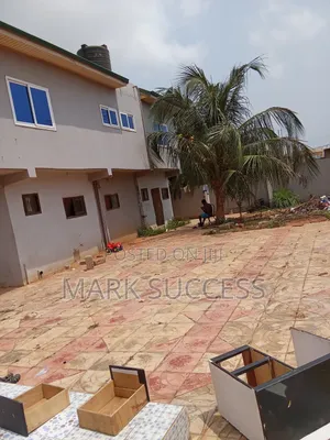6bdrm House in Bortiano for sale