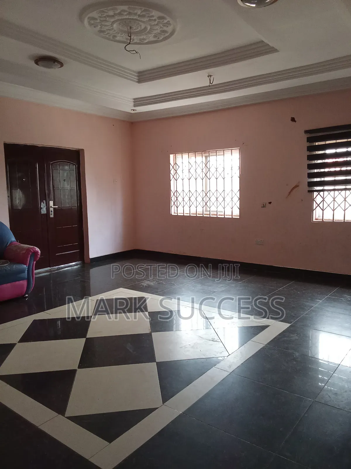 6bdrm House in Bortiano for sale