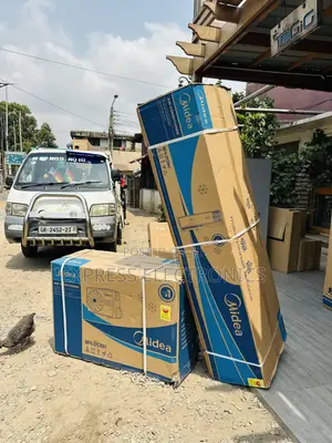 Auto Defrost Midea Split R410 Gas 3hp Standing AC