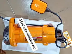 Lovely 0.5HP 370watts Ingco Submersible Water Pump