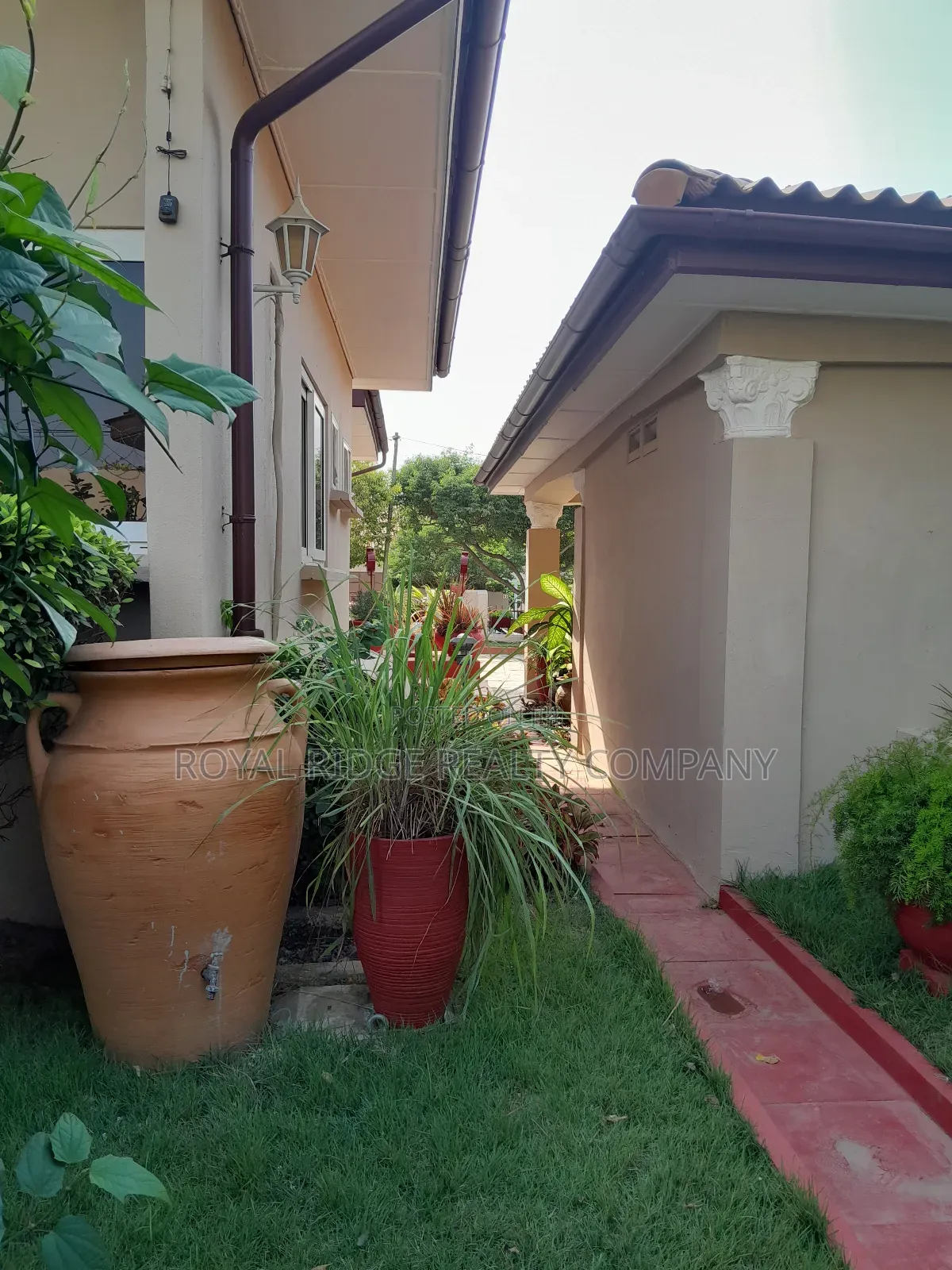 3bdrm House in Regimanuel Estate, Accra Metropolitan for rent