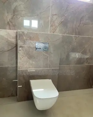 4bdrm Mansion in East Legon for sale