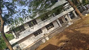 4bdrm House in Dzorwulu for rent