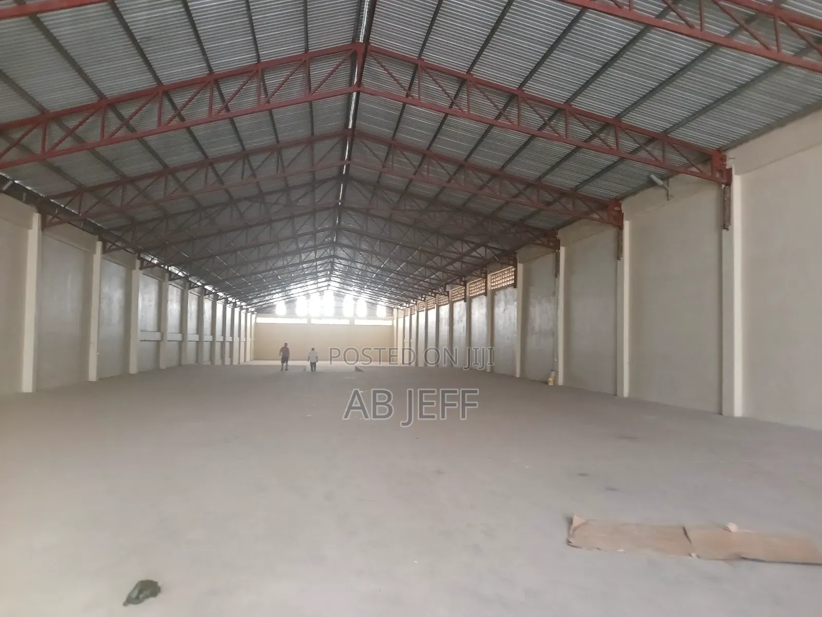 Spacious Warehouse 2000 SQM at Kaase Industrial Area Kumasi