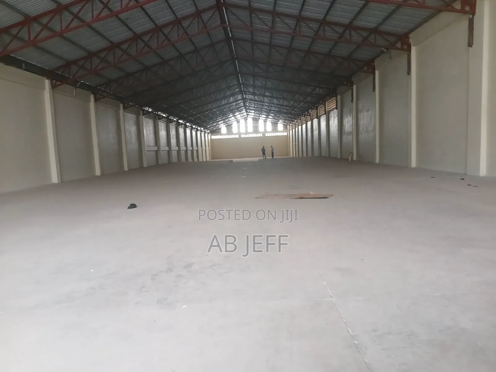 Spacious Warehouse 2000 SQM at Kaase Industrial Area Kumasi