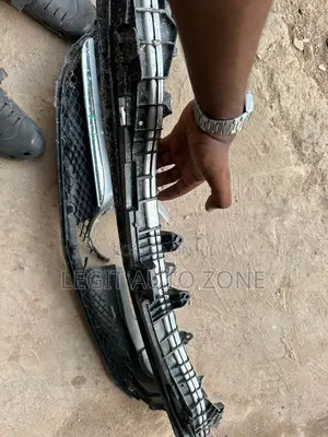Mercedes Benz E300 Radiator Support
