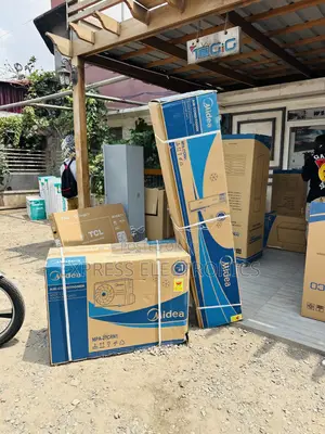 Cool Breeze Comfort Midea Split Floor Standing 3.0hp