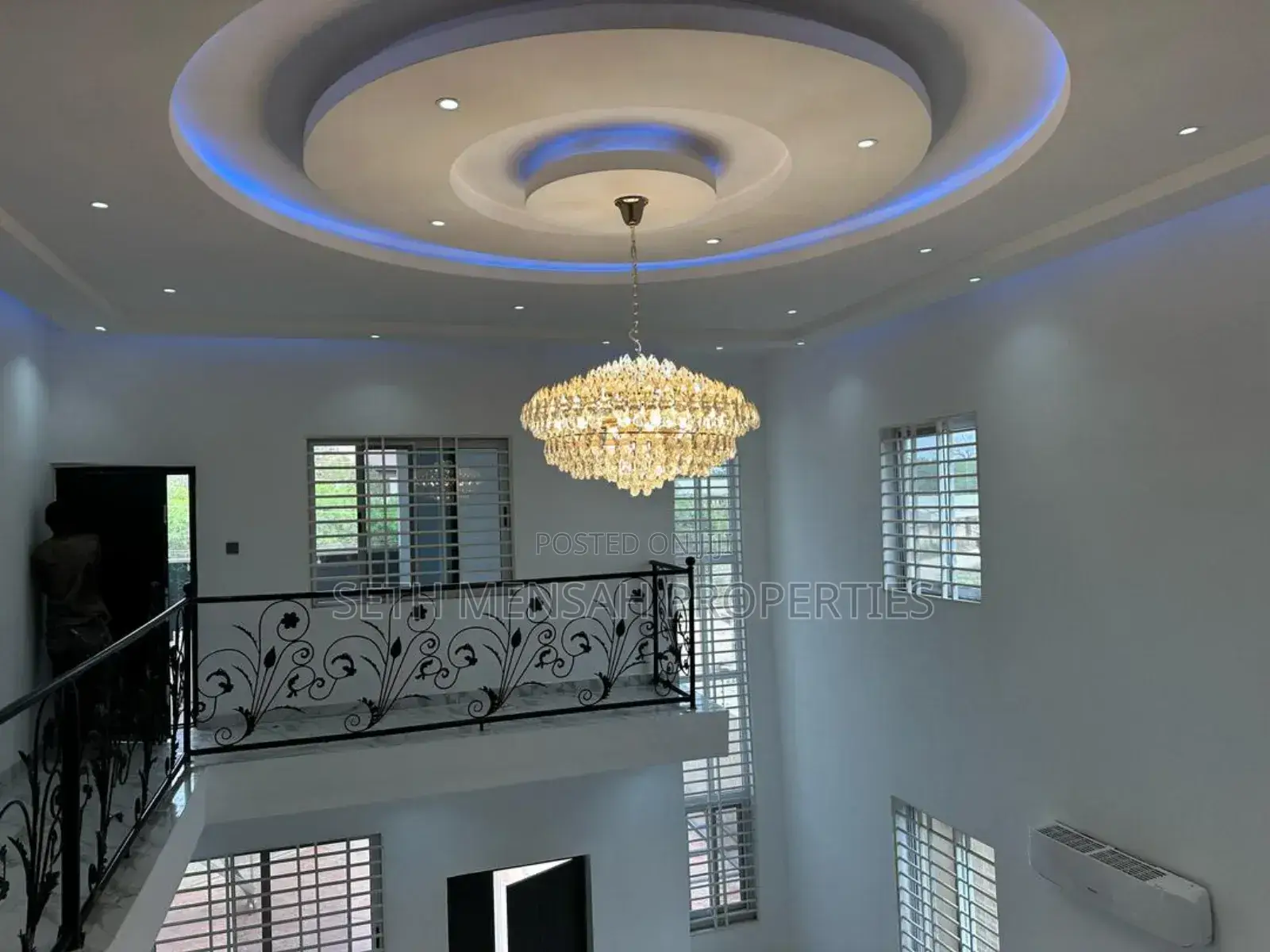4bdrm House in Skm Properties, Ofankor for sale