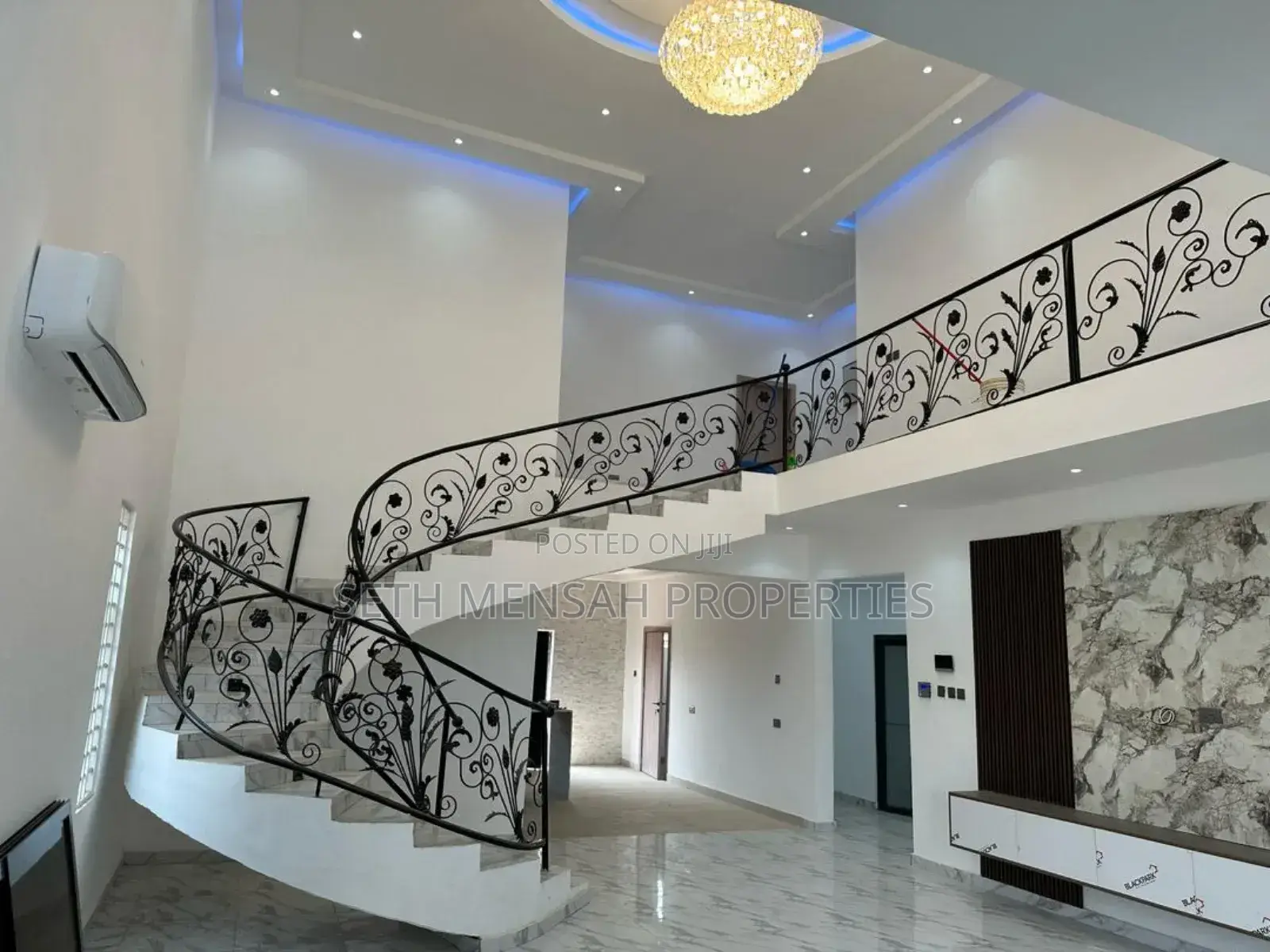 4bdrm House in Skm Properties, Ofankor for sale