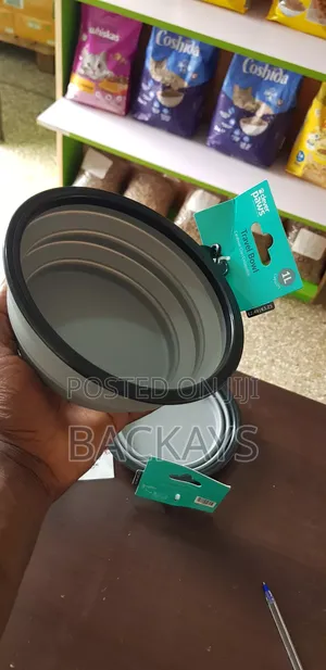 Foldable Travelling Dog Feeding Bowl