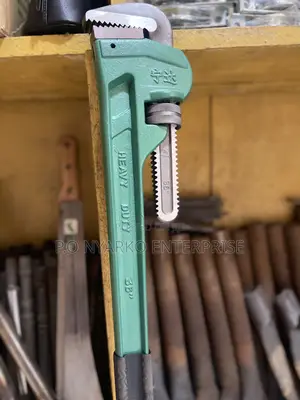 36” Pipe Wrench